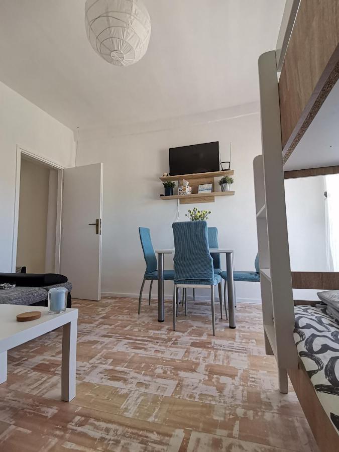 Ema & Mila 2 Apartment Knin Luaran gambar